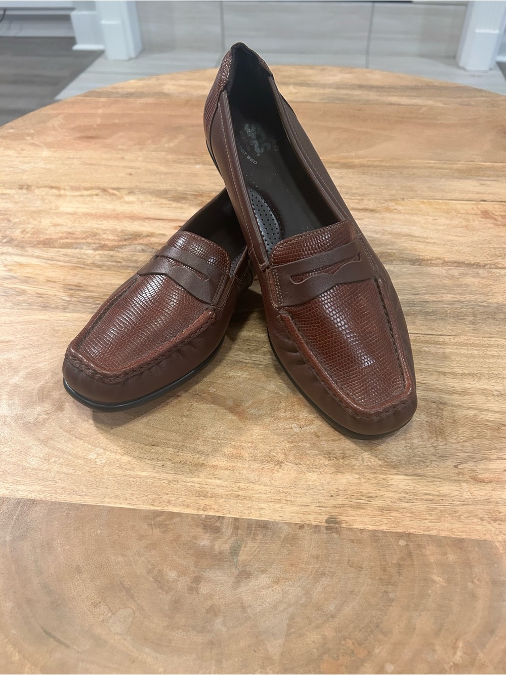 SAS Brown Textured Leather Penny Loafers